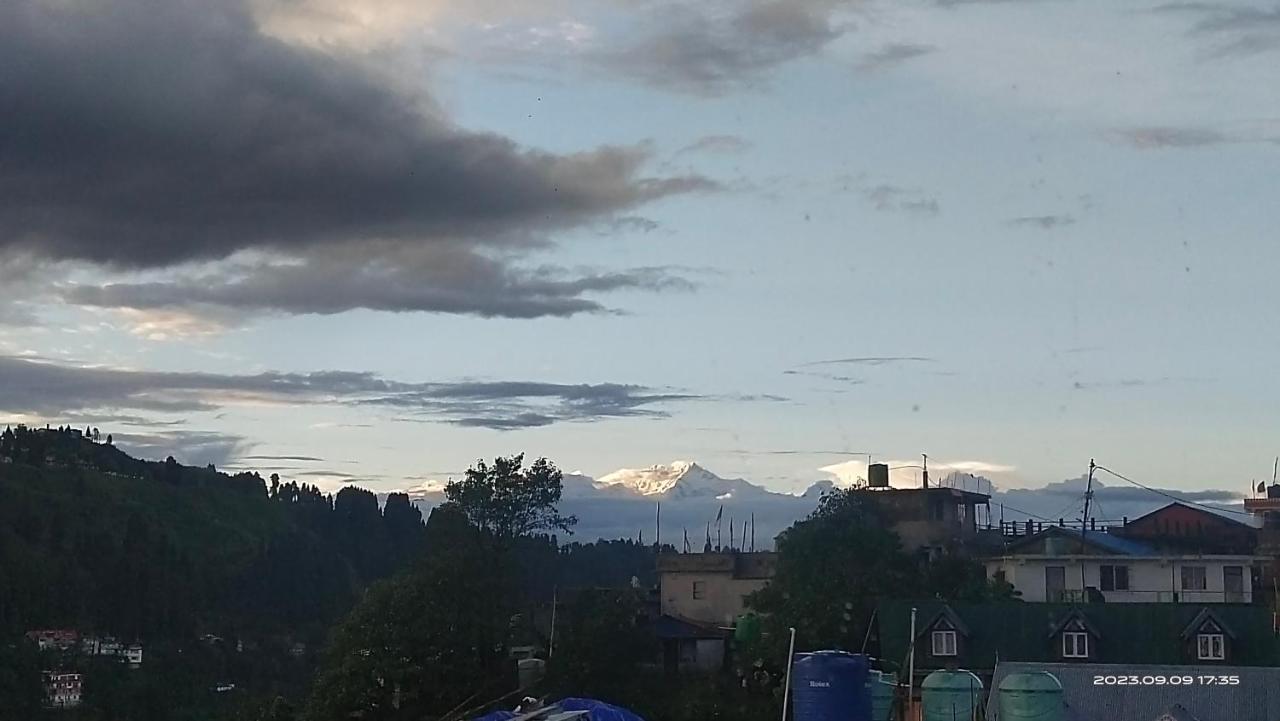 Tigerhill Homestay Дарджилинг Экстерьер фото