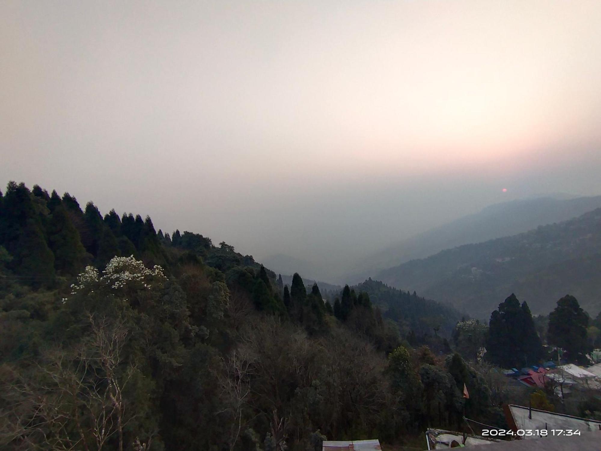 Tigerhill Homestay Дарджилинг Экстерьер фото